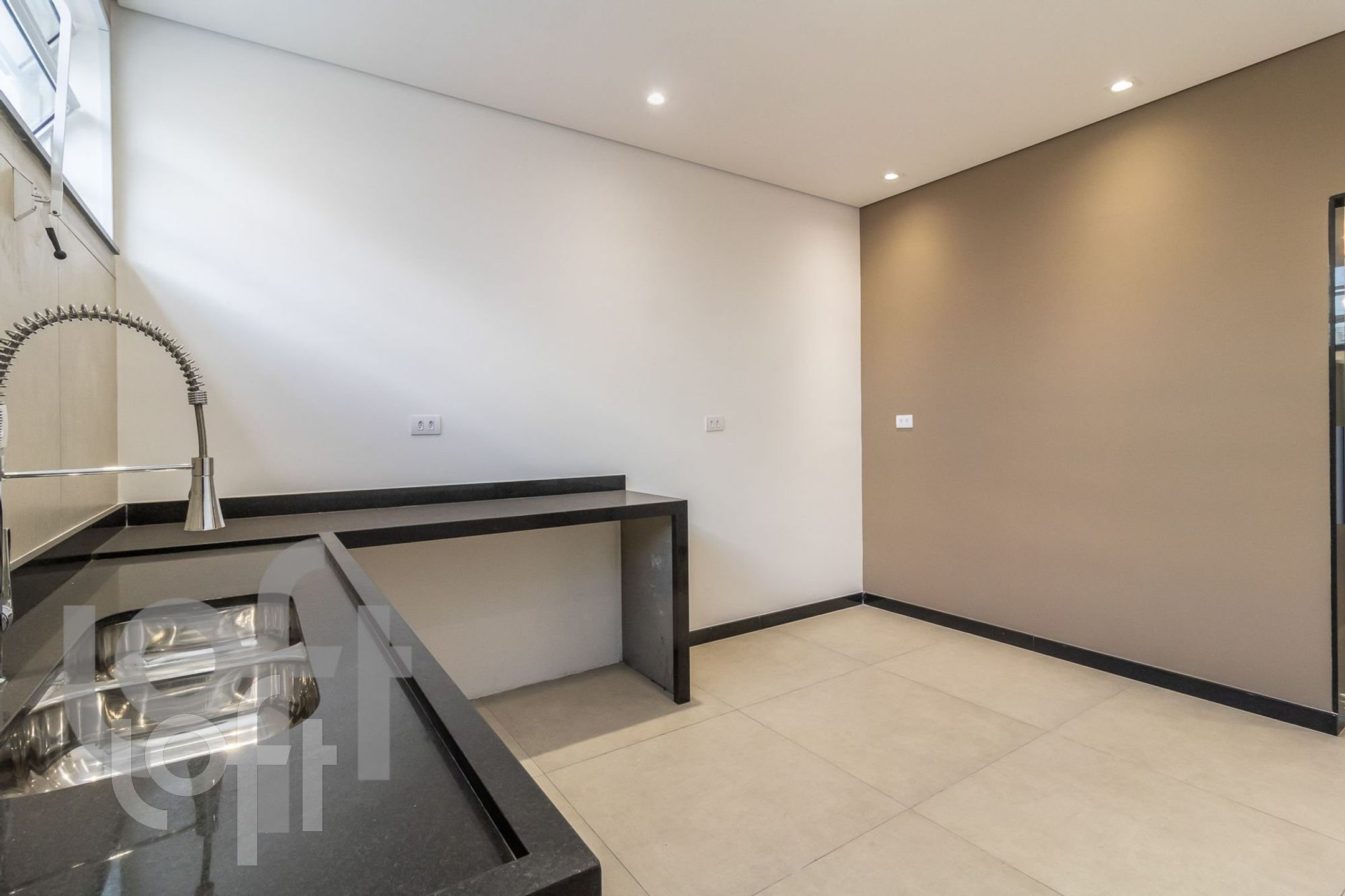 Apartamento à venda com 3 quartos, 123m² - Foto 20