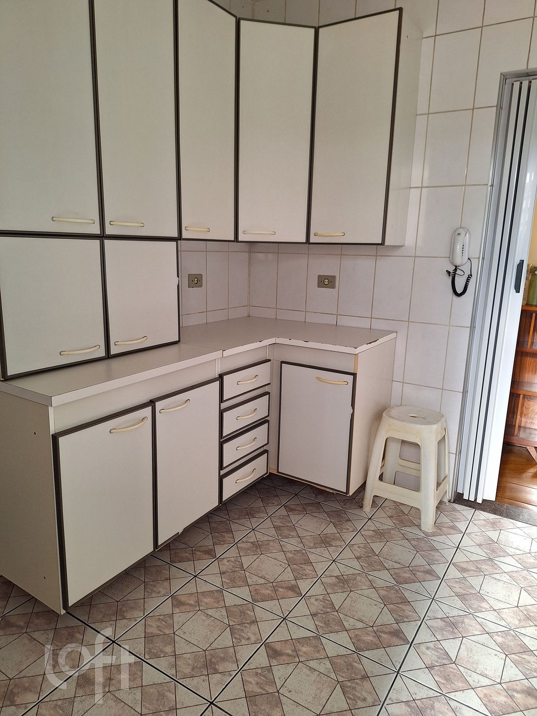 Apartamento à venda com 2 quartos, 93m² - Foto 4