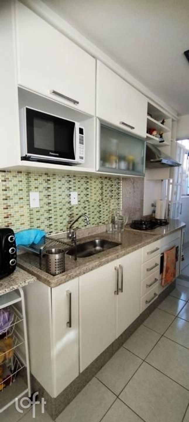 Apartamento à venda com 2 quartos, 72m² - Foto 25