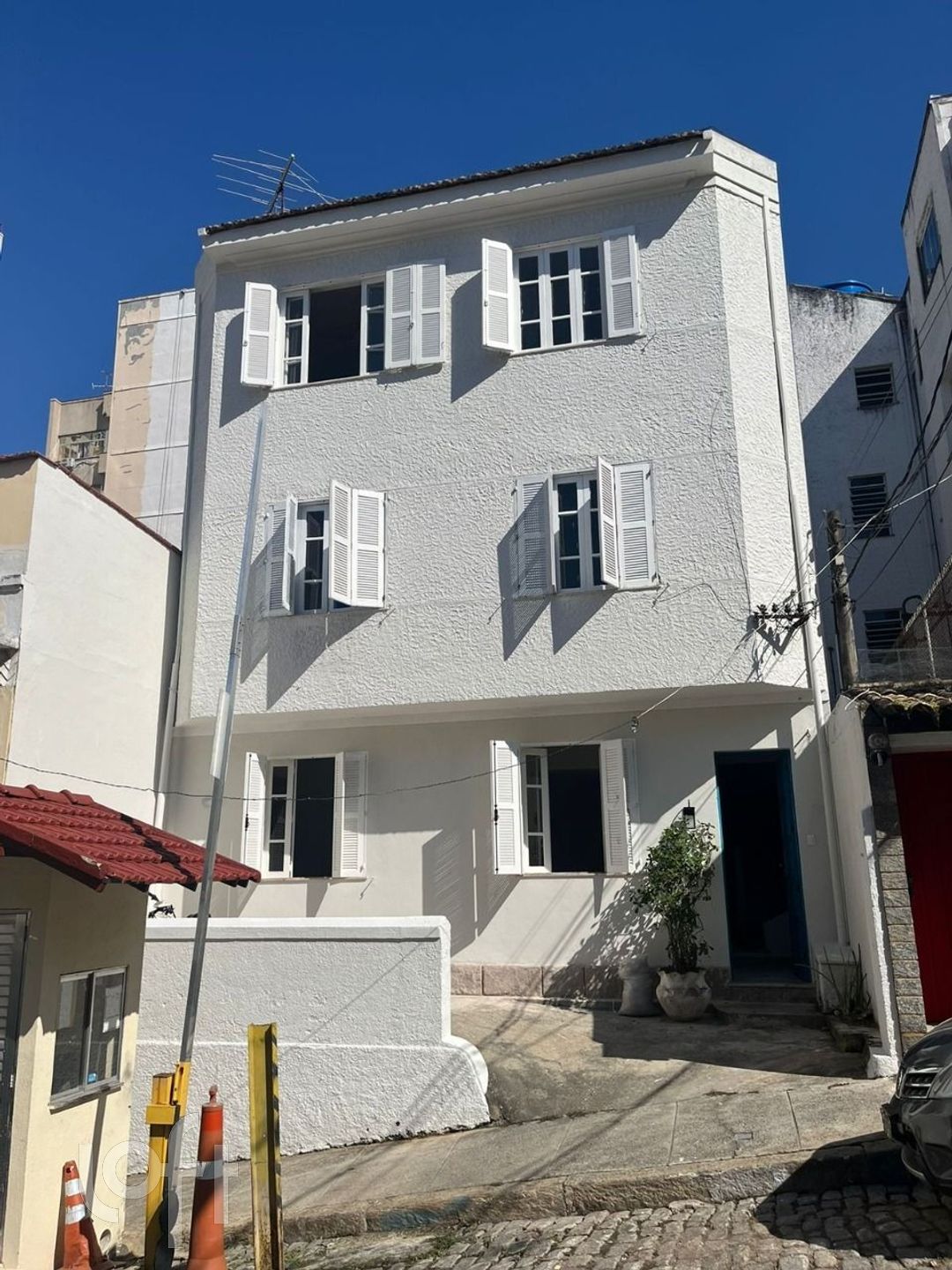 Apartamento à venda com 2 quartos, 64m² - Foto 19