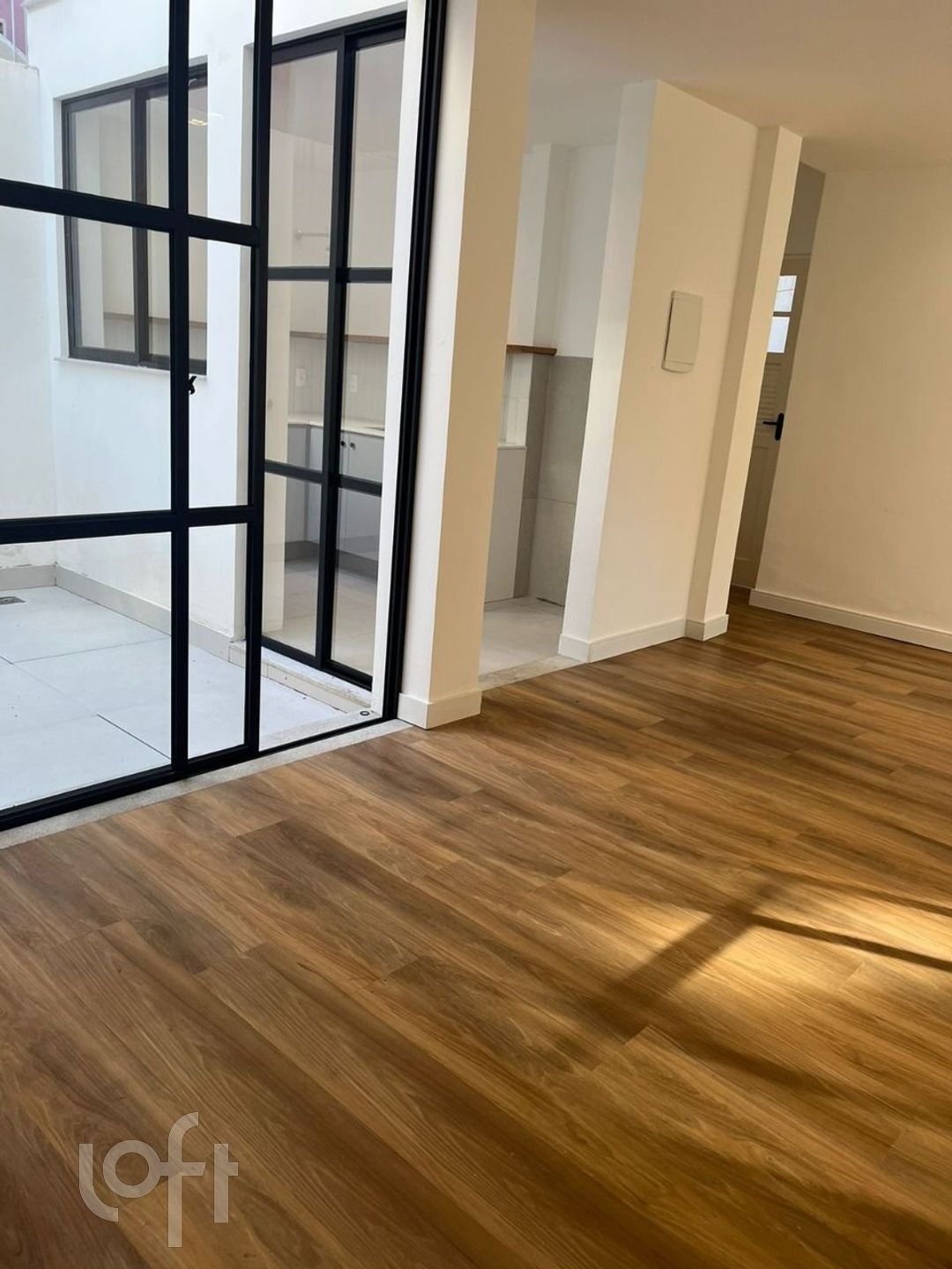 Apartamento à venda com 2 quartos, 64m² - Foto 5