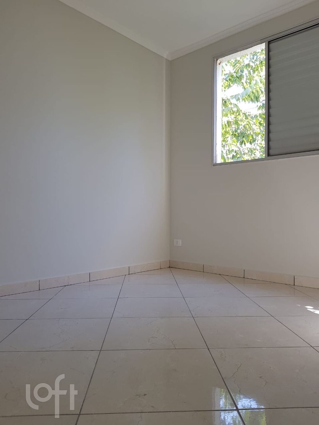 Apartamento à venda com 2 quartos, 48m² - Foto 2