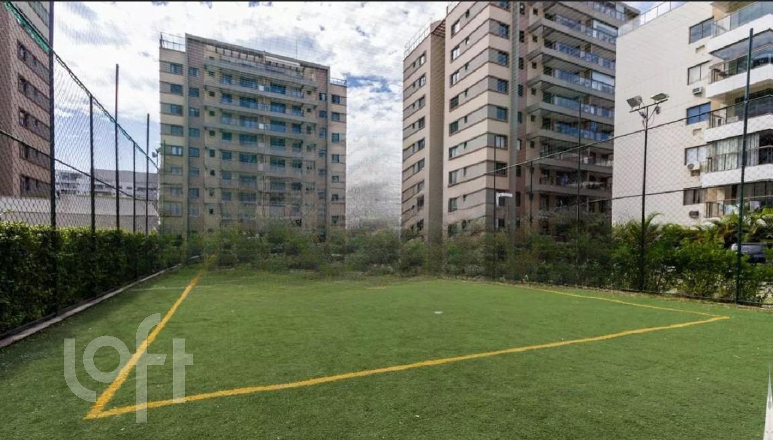 Apartamento à venda com 3 quartos, 211m² - Foto 22