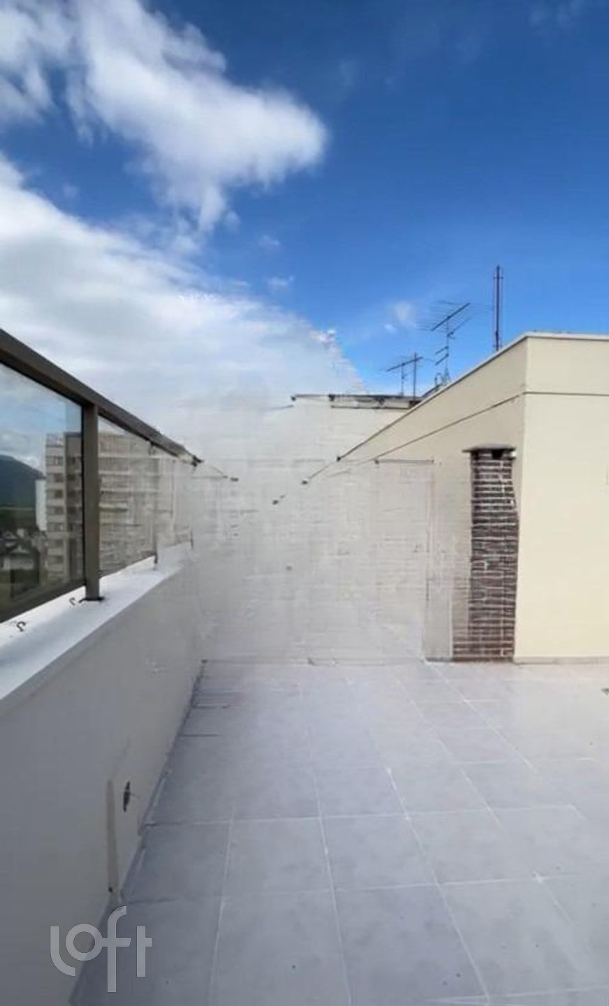 Apartamento à venda com 3 quartos, 211m² - Foto 19