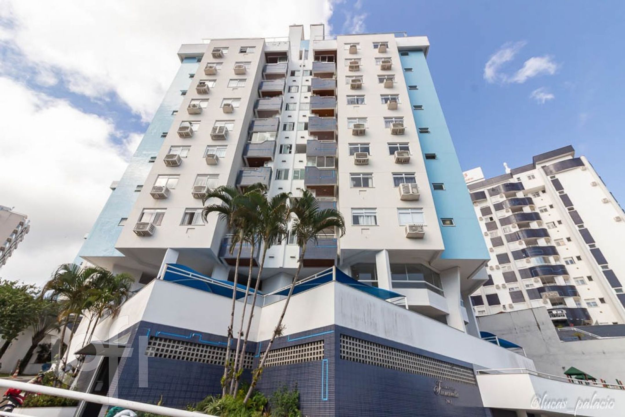 Apartamento à venda em Itacorubi com 72 m², 2 quartos, 1 suíte, 1 vaga