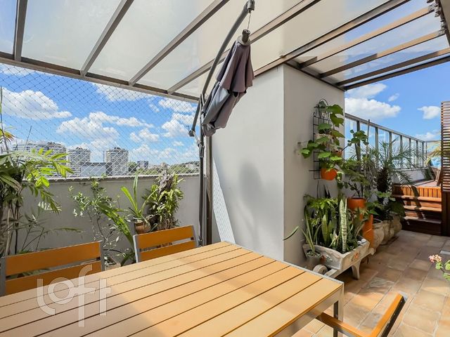 Apartamento com 220m², 3 dormitórios, 1 suíte, 2 vagas, Chácara das Pedras em Porto Alegre