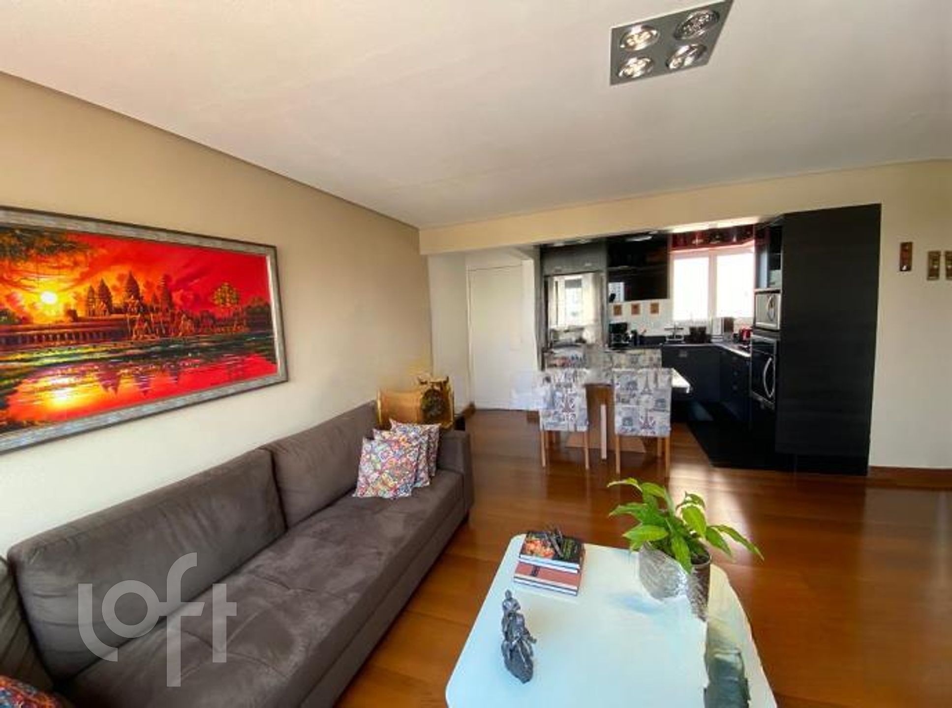 Apartamento à venda com 3 quartos, 75m² - Foto 2