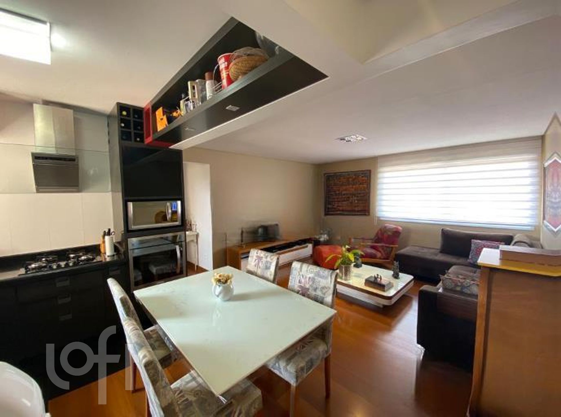 Apartamento à venda com 3 quartos, 75m² - Foto 1