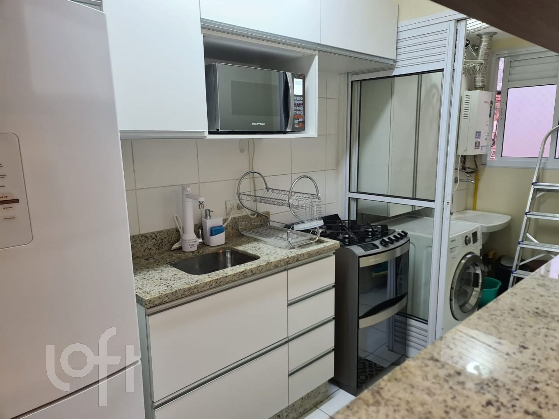 Apartamento à venda com 2 quartos, 69m² - Foto 9