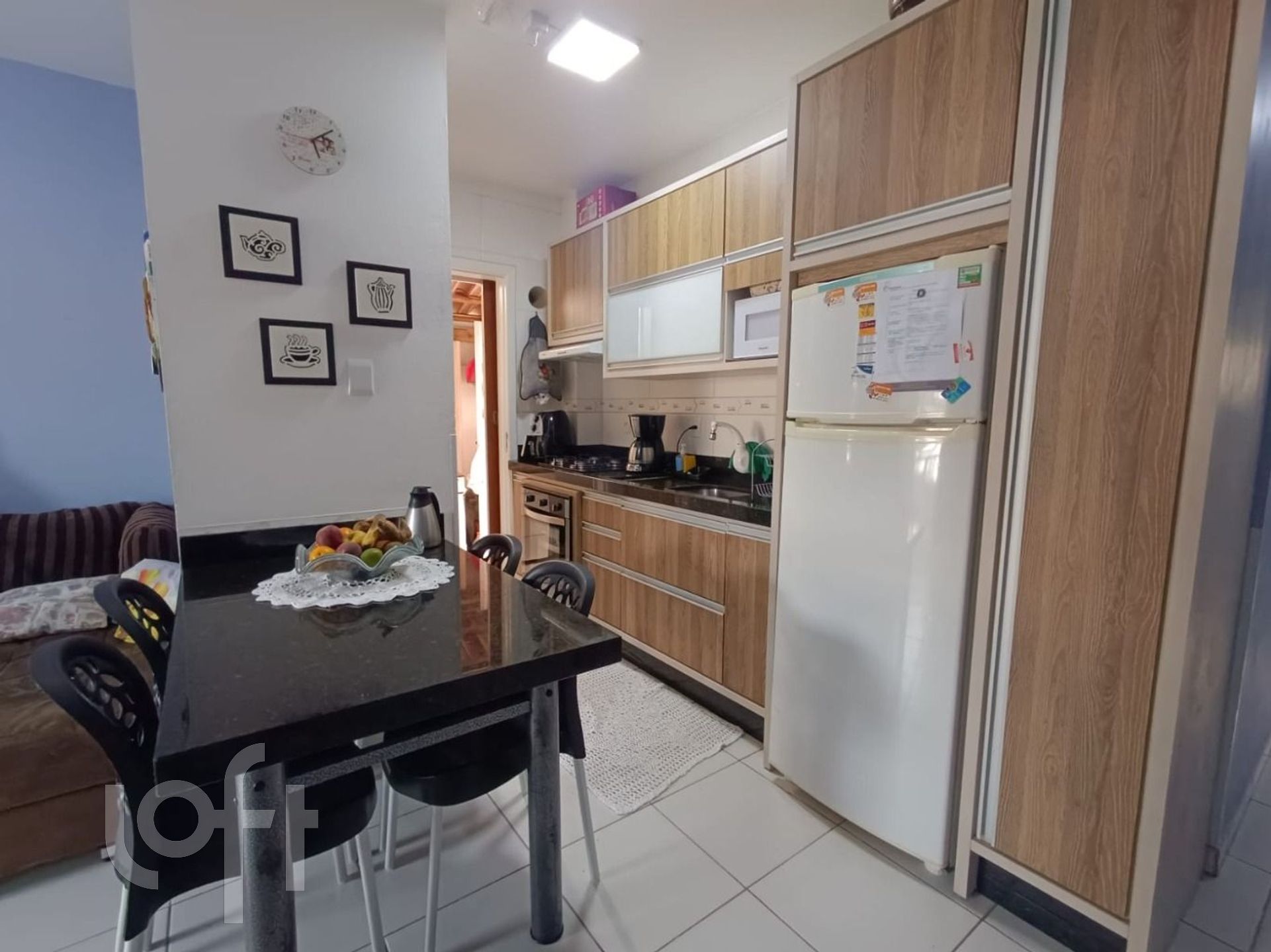Apartamento à venda em Nova Palhoca com 60 m², 2 quartos, 1 vaga