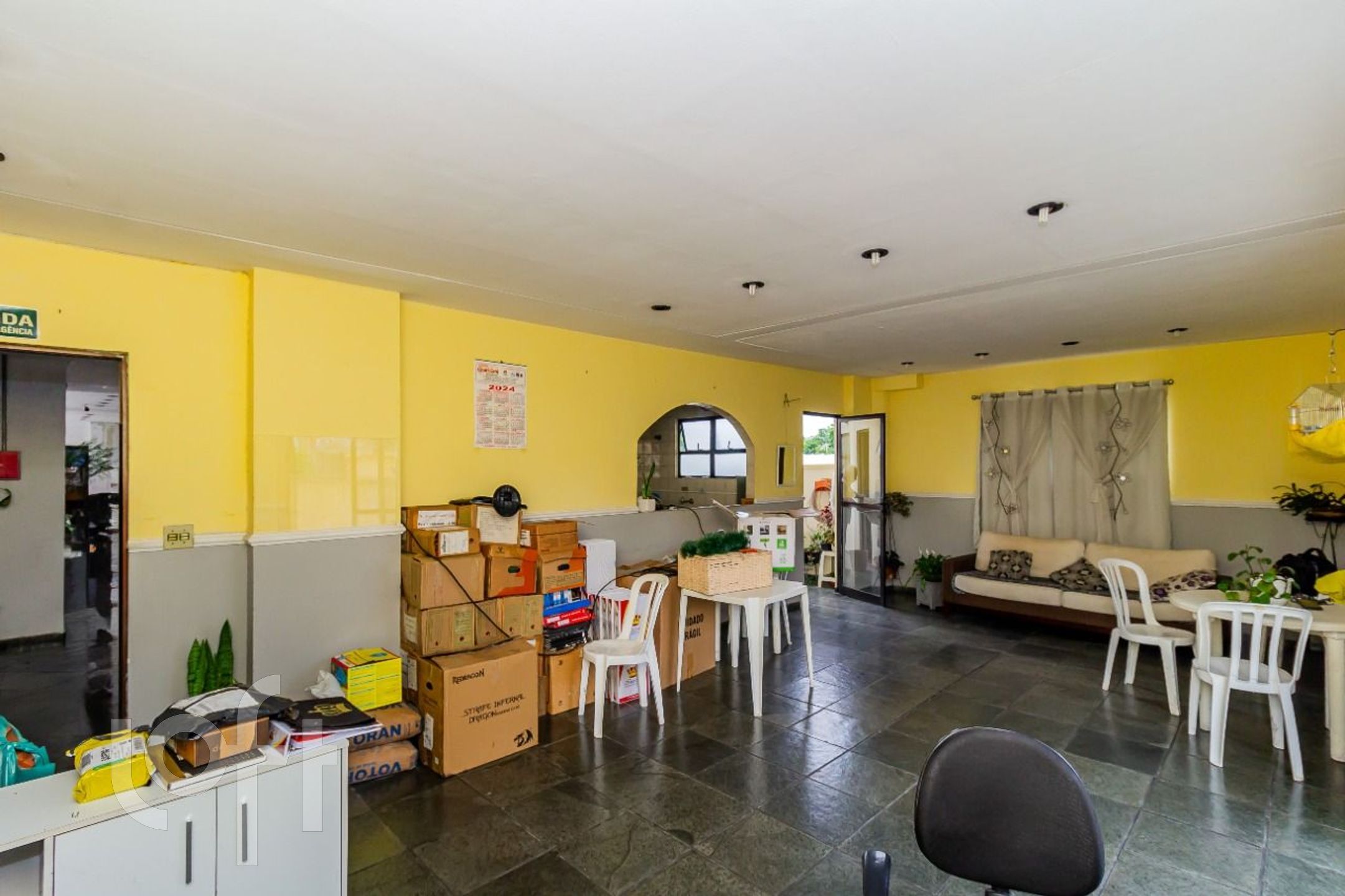 Apartamento à venda com 2 quartos, 56m² - Foto 33