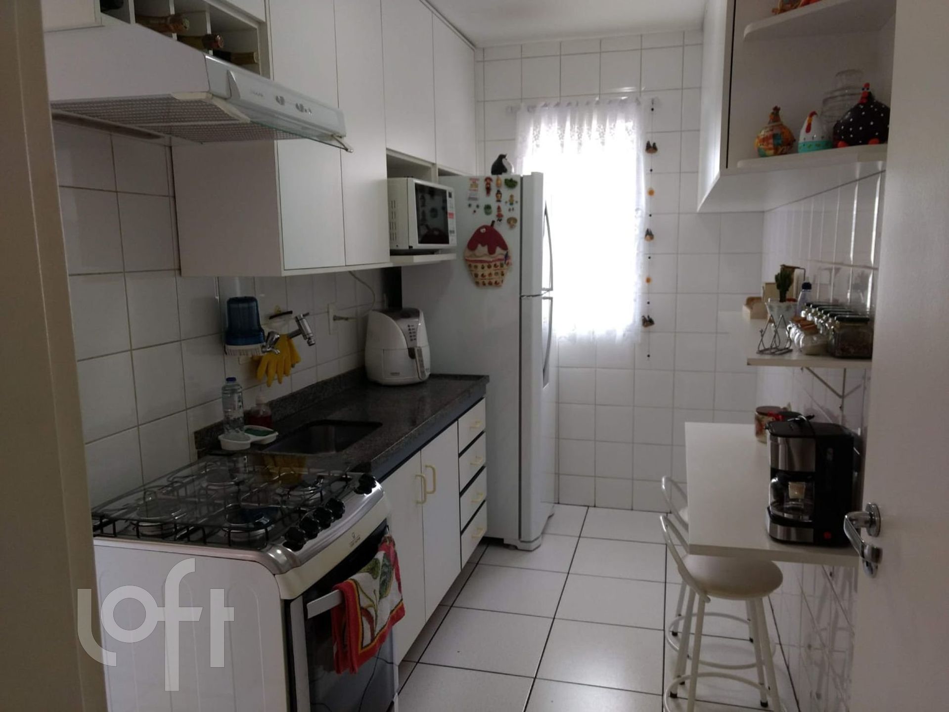 Apartamento à venda com 2 quartos, 62m² - Foto 11