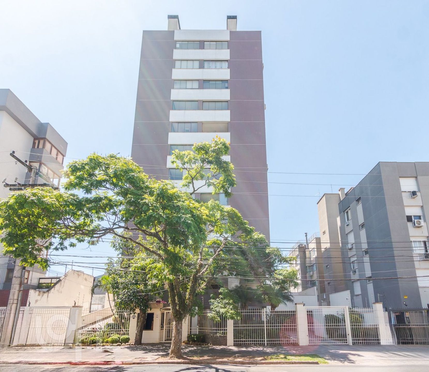 Apartamento à venda em Petrópolis com 87 m², 2 quartos, 1 suíte, 2 vagas