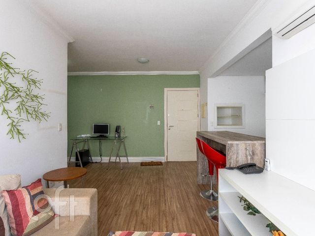 Apartamento com 47m², 1 dormitório, 1 vaga, Petrópolis em Porto Alegre