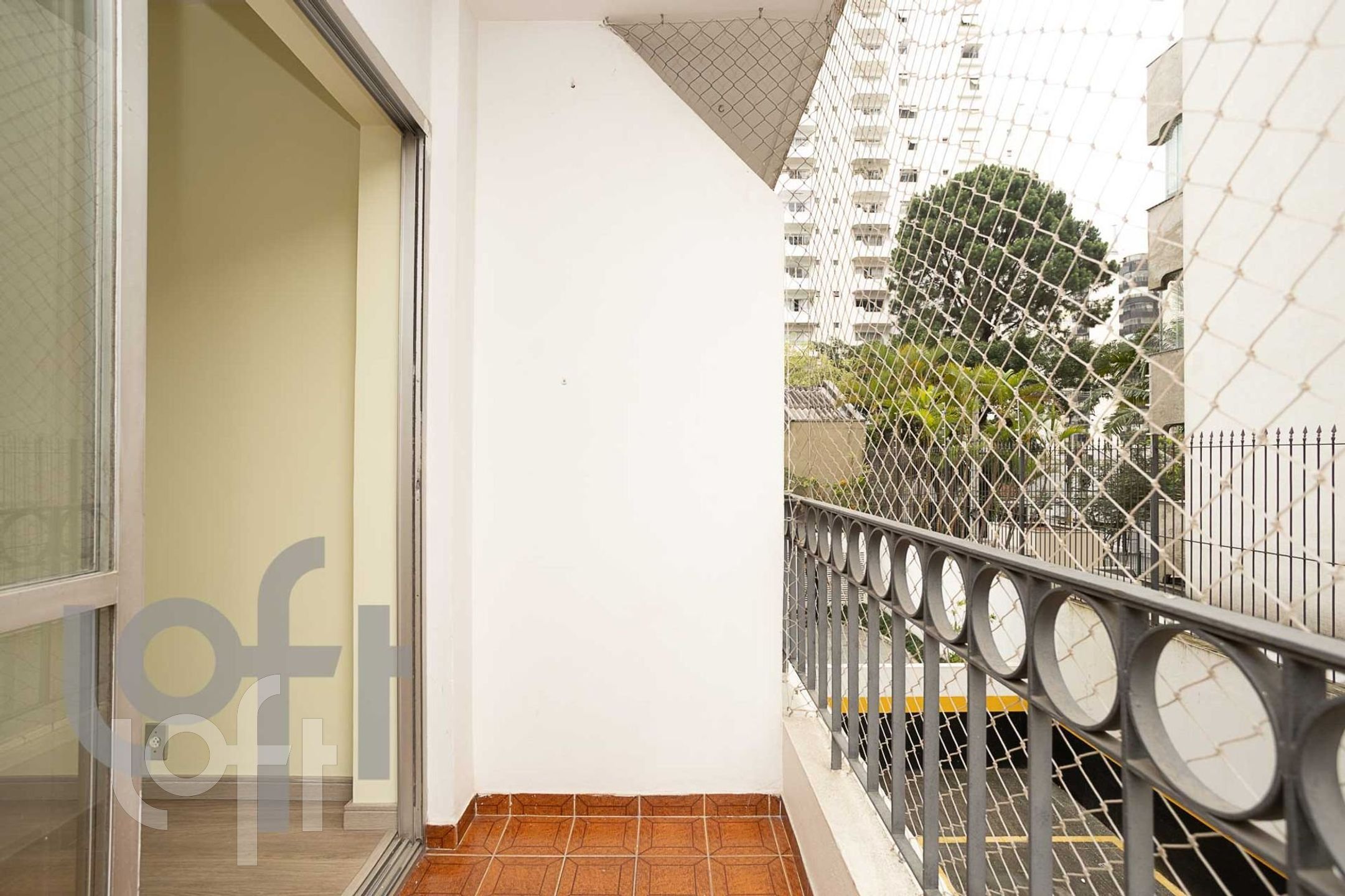 Apartamento à venda com 2 quartos, 66m² - Foto 12