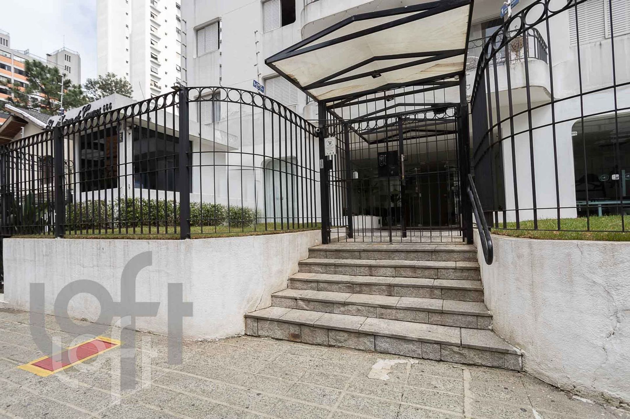 Apartamento à venda com 2 quartos, 66m² - Foto 27