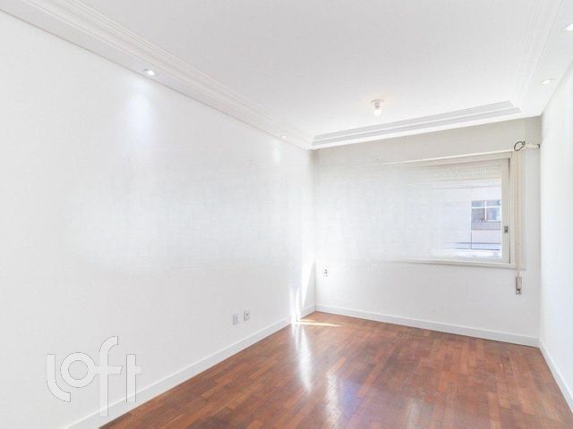 Apartamento com 83m², 3 dormitórios, 1 suíte, 1 vaga, Menino Deus em Porto Alegre