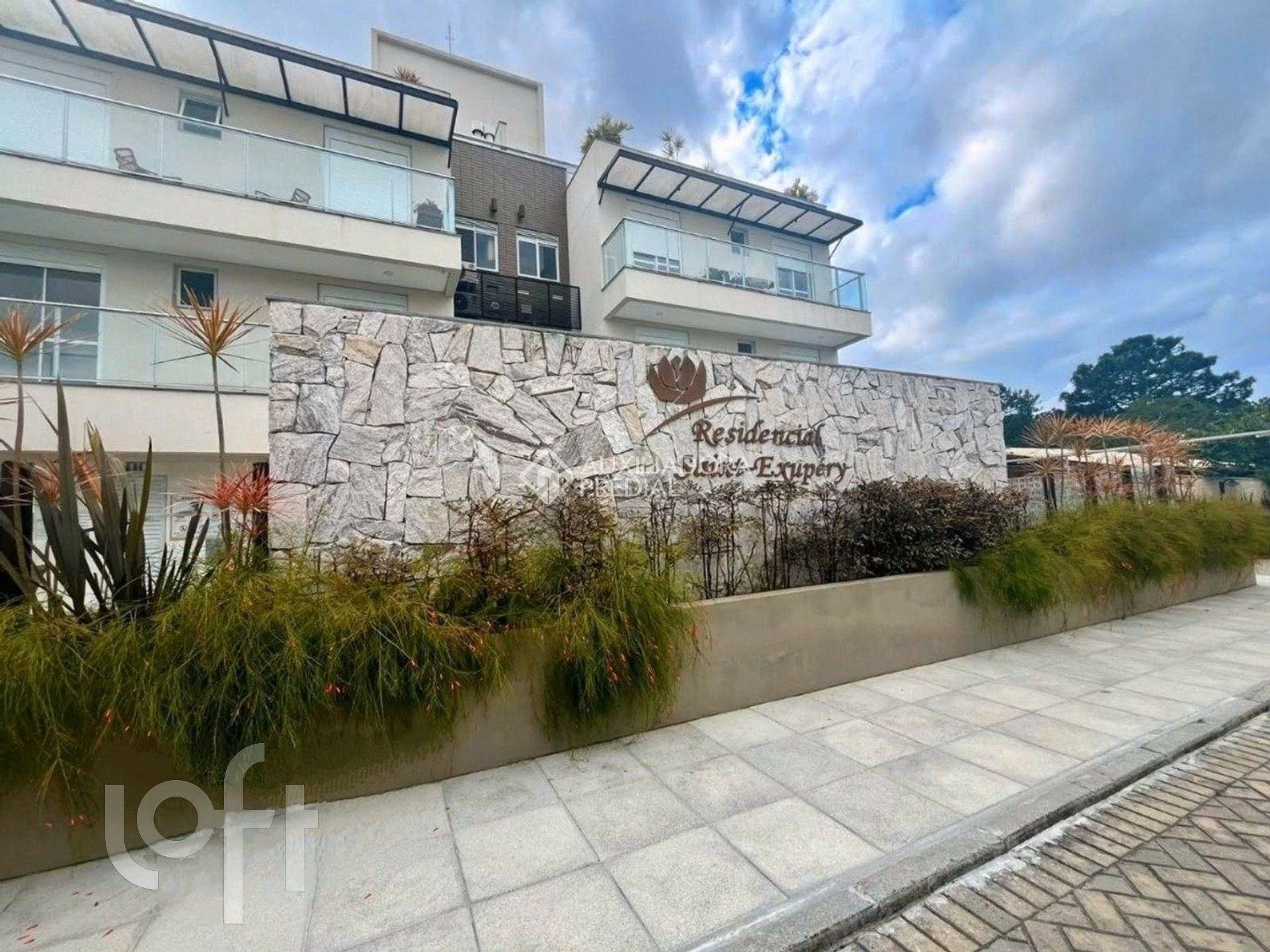 Apartamento à venda em Campeche Leste com 95 m², 3 quartos, 1 suíte, 2 vagas