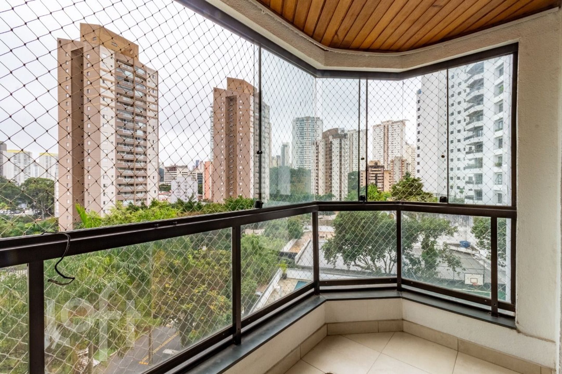 Apartamento à venda com 3 quartos, 100m² - Foto 5