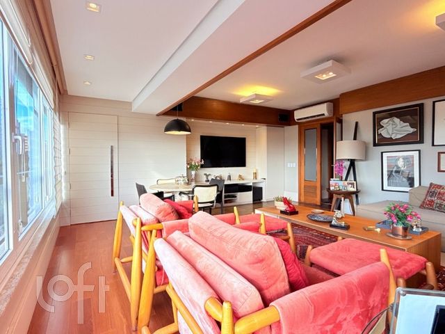 Apartamento com 435m², 4 dormitórios, 2 suítes, 3 vagas, Bela Vista em Porto Alegre