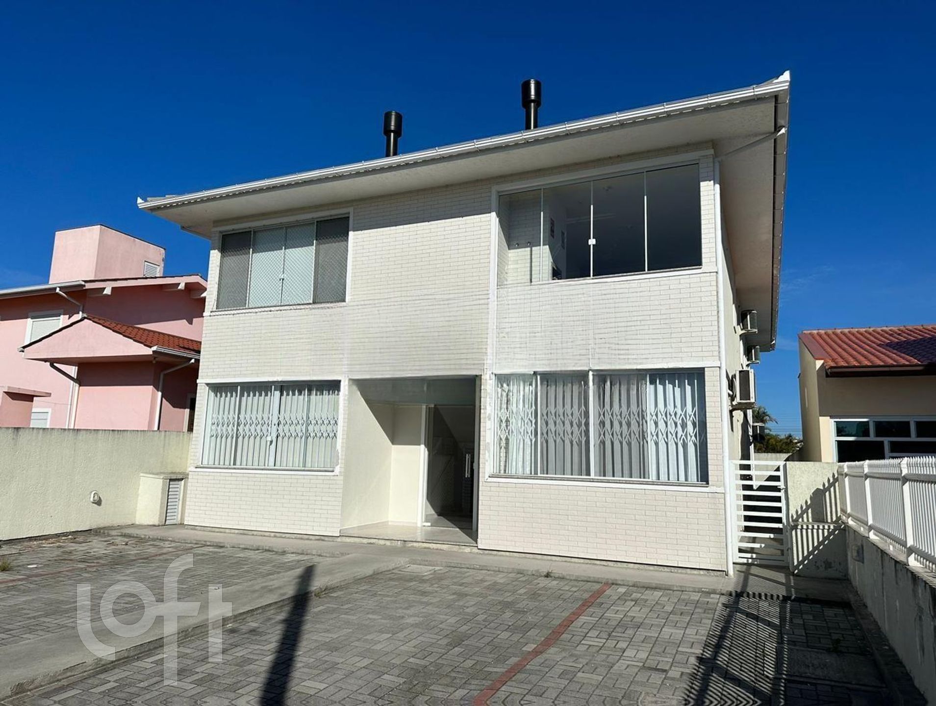 Apartamento à venda na Praia do Sonho, Palhoça - Frente Mar - Top