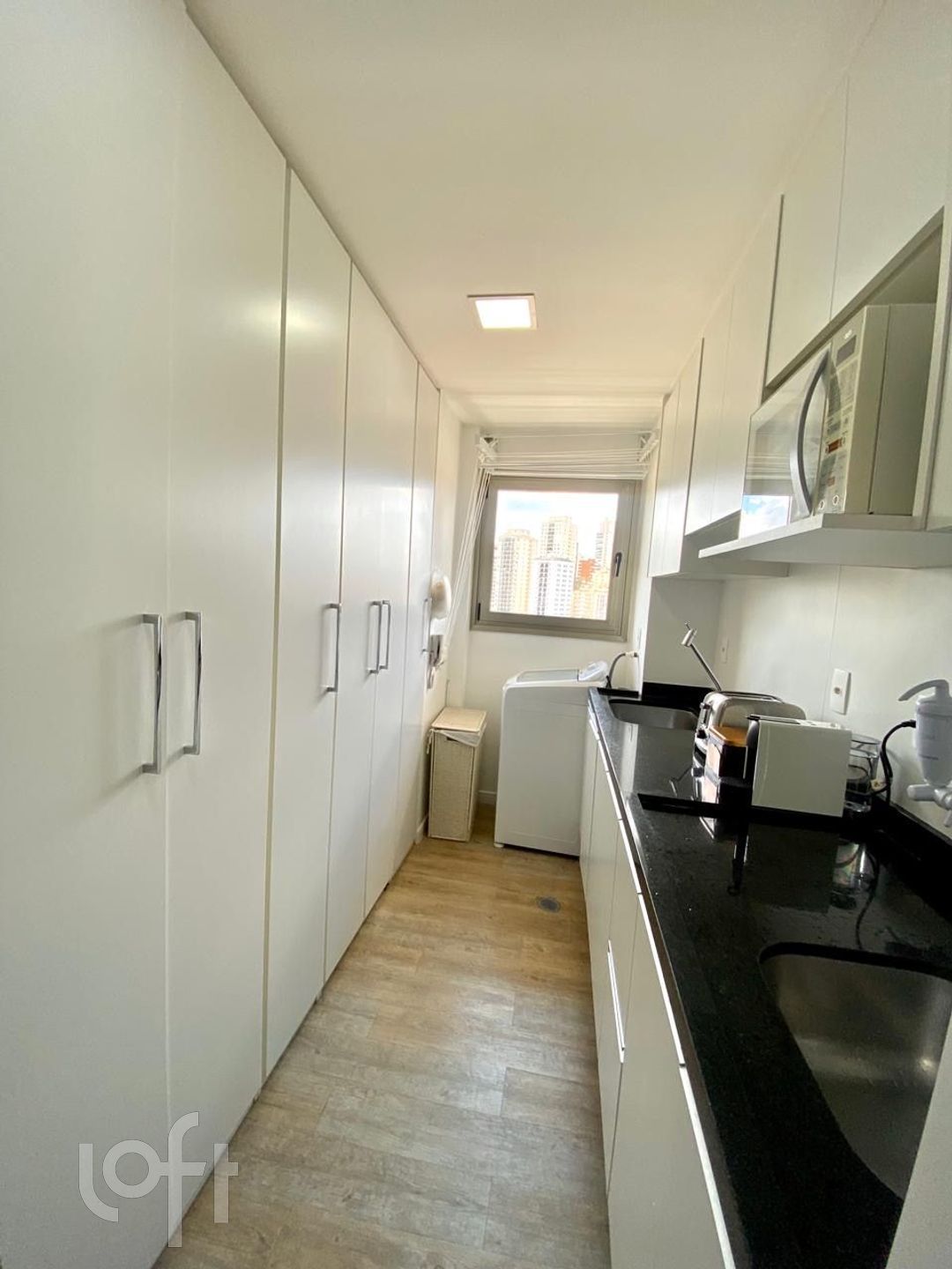 Apartamento à venda com 1 quarto, 55m² - Foto 16