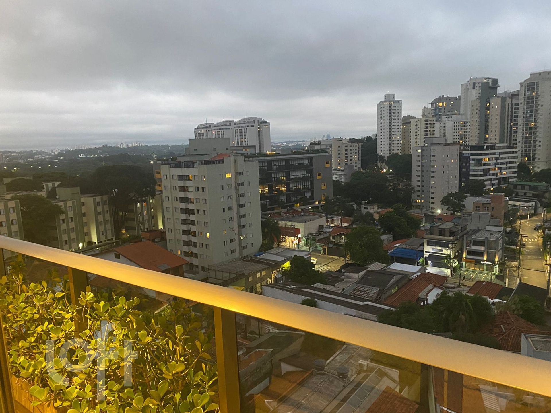 Apartamento à venda com 1 quarto, 55m² - Foto 19