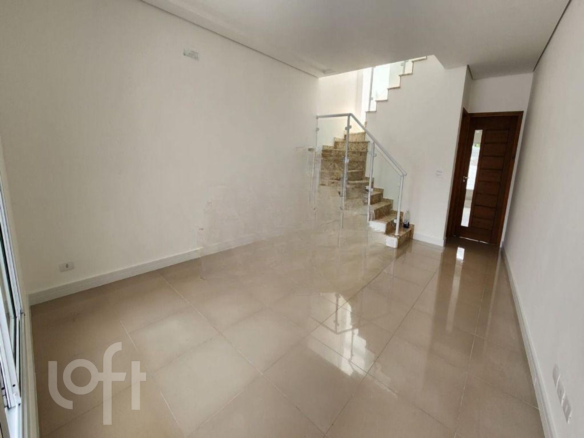 Casa à venda com 3 quartos, 110m² - Foto 4