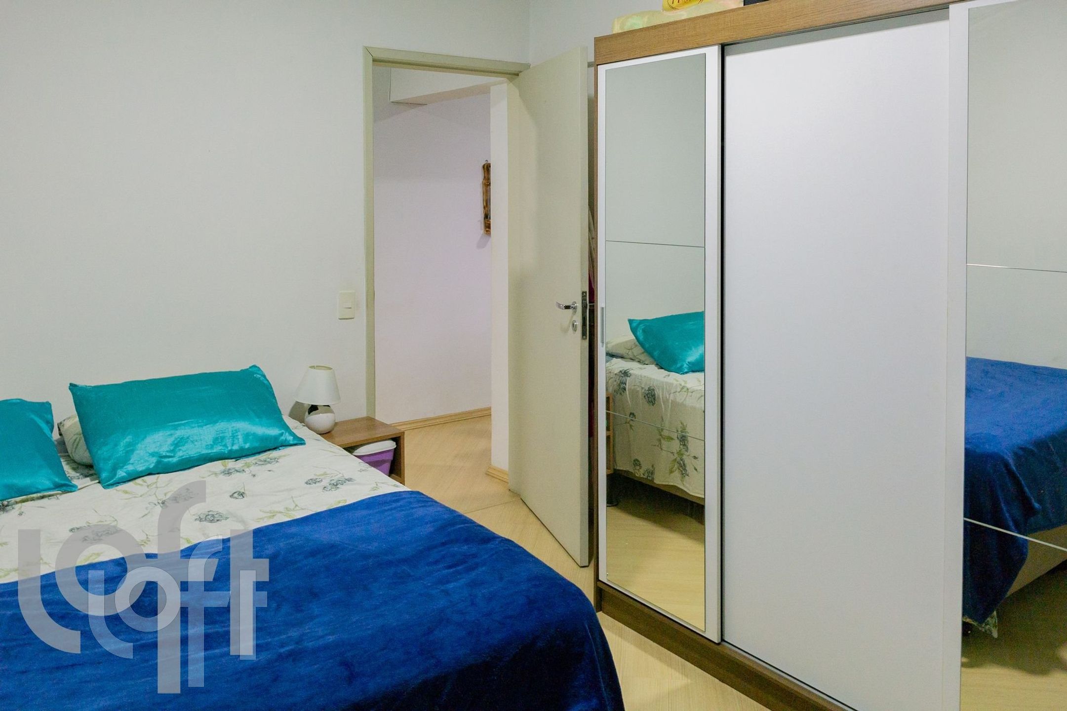 Apartamento à venda com 1 quarto, 56m² - Foto 3