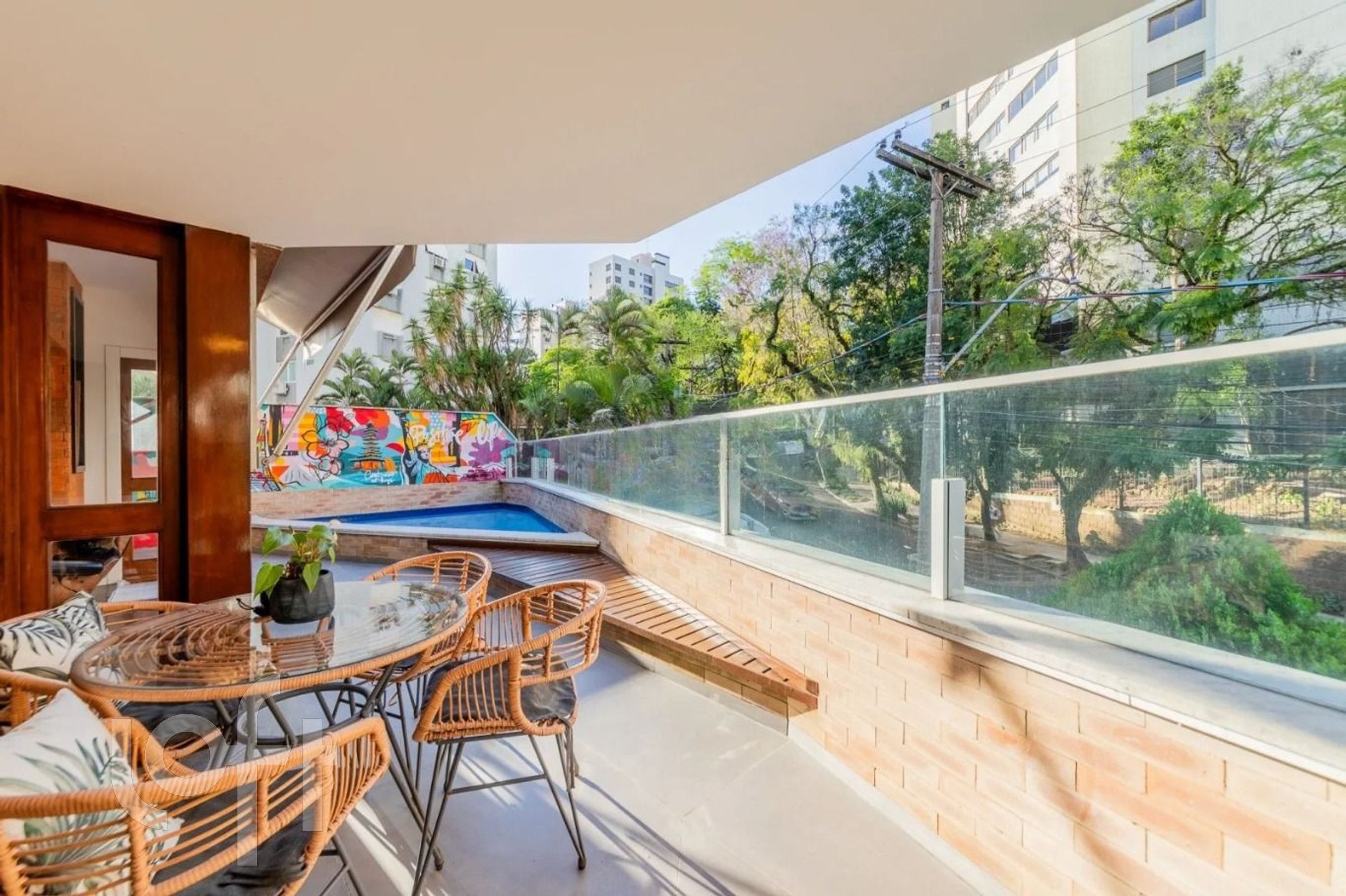 Apartamento com 246m², 3 dormitórios, 3 suítes, 3 vagas, Bela Vista em Porto Alegre