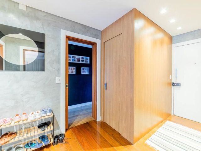 Apartamento com 246m², 3 dormitórios, 3 suítes, 3 vagas, Bela Vista em Porto Alegre