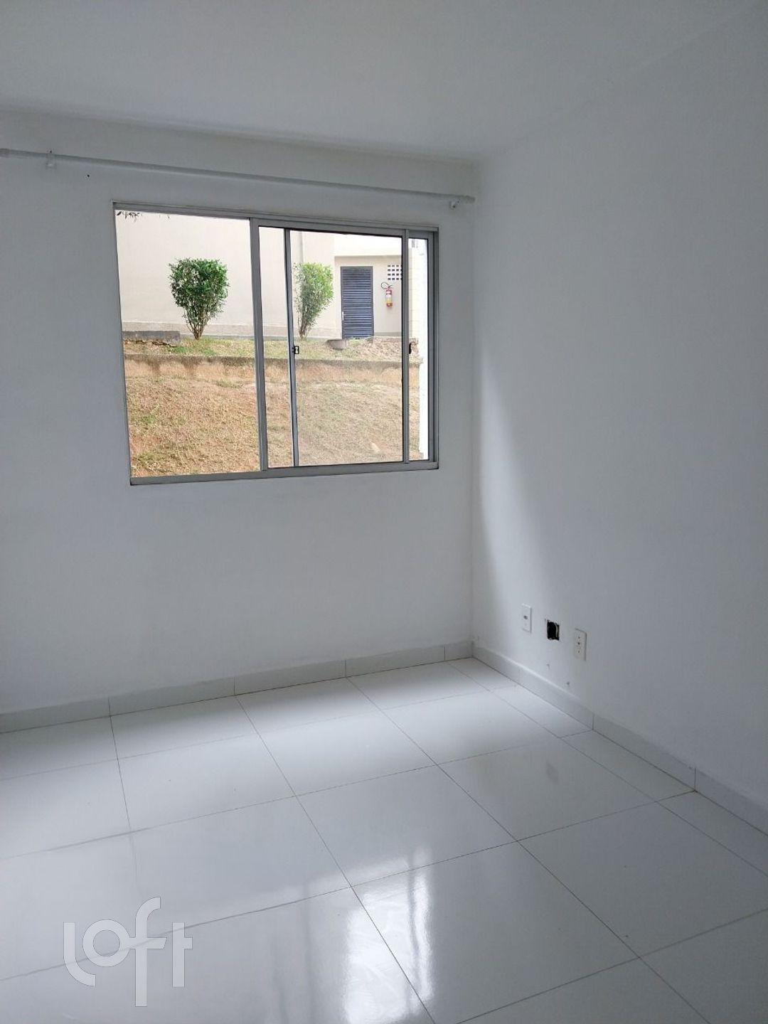 Apartamento à venda com 2 quartos, 46m² - Foto 1