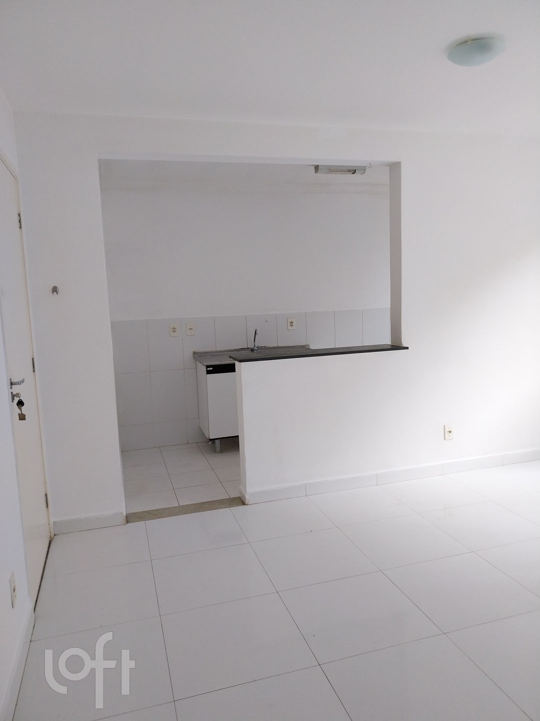 Apartamento à venda com 2 quartos, 46m² - Foto 2