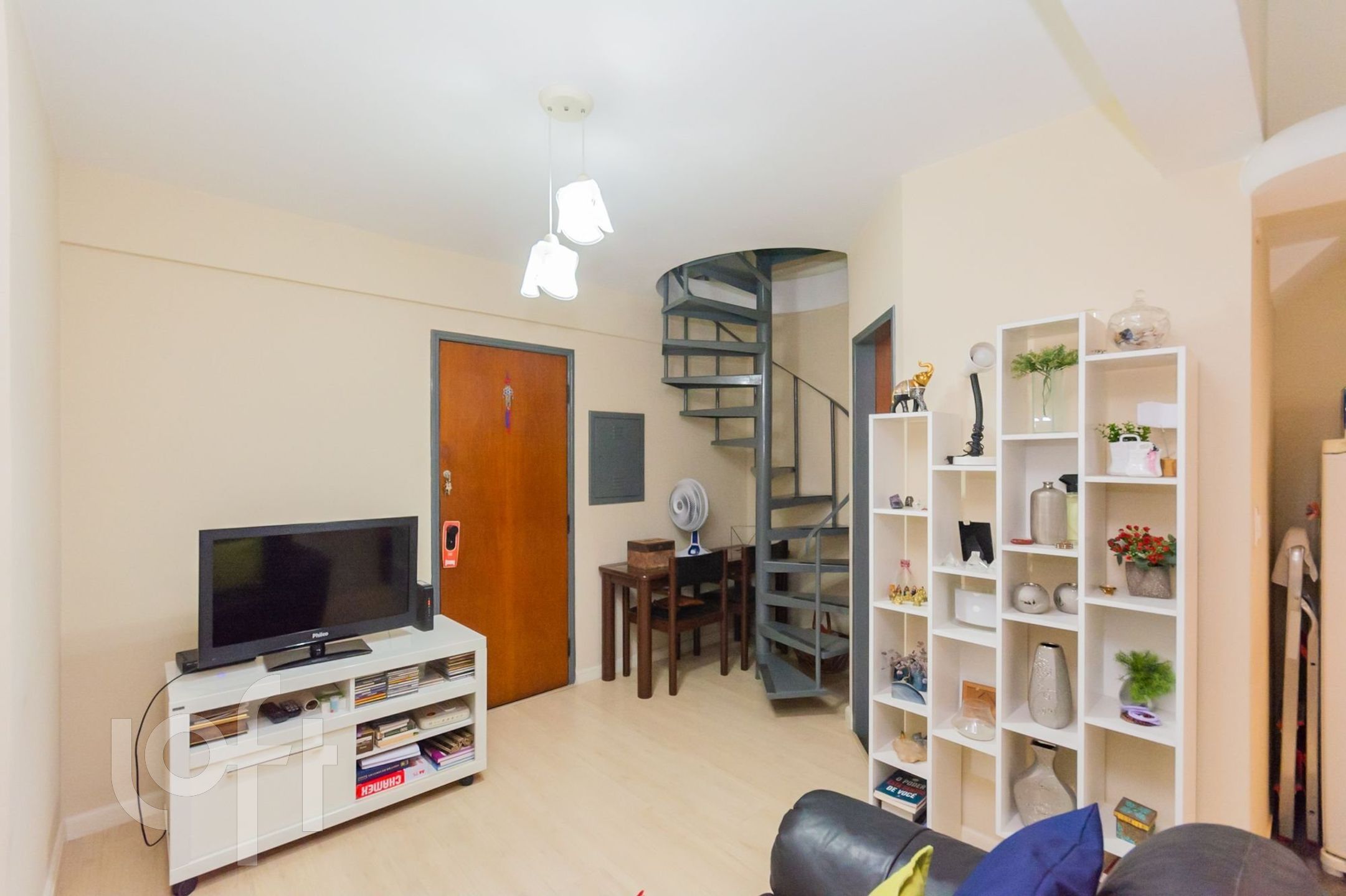 Apartamento à venda com 1 quarto, 50m² - Foto 10