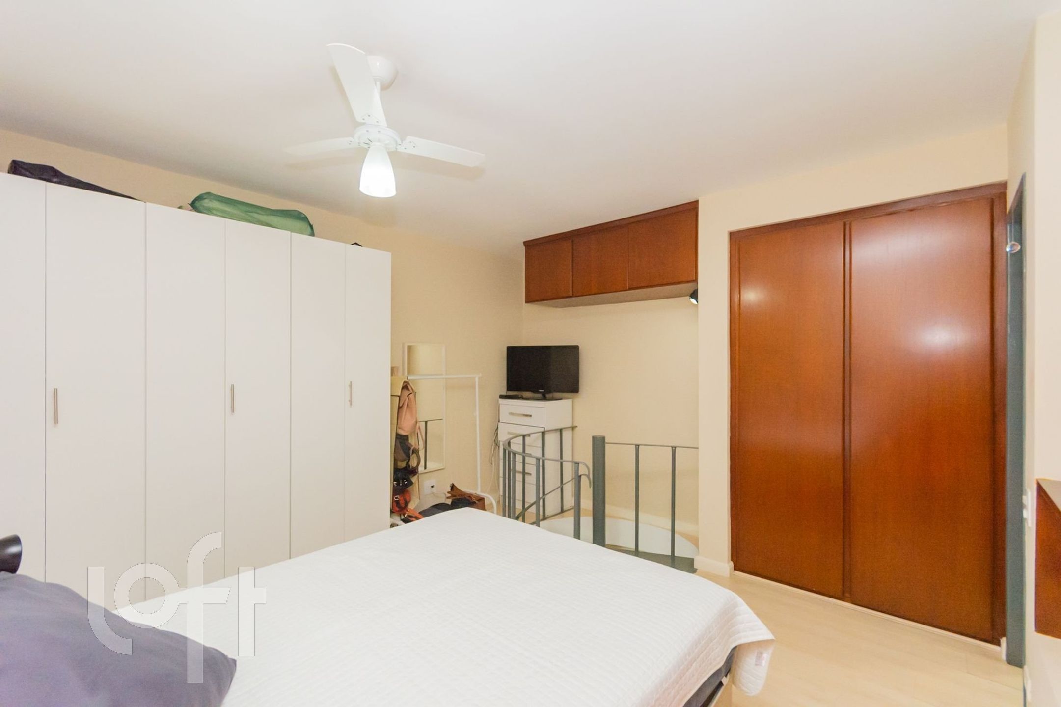 Apartamento à venda com 1 quarto, 50m² - Foto 7