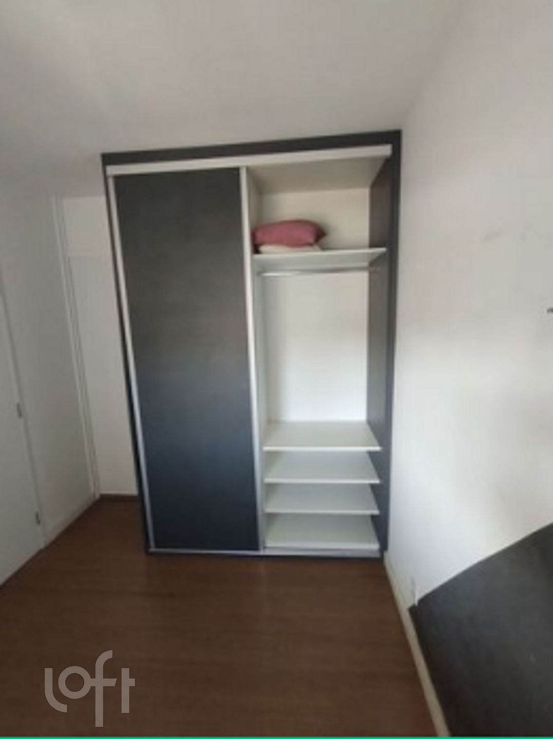 Apartamento à venda com 1 quarto, 35m² - Foto 2