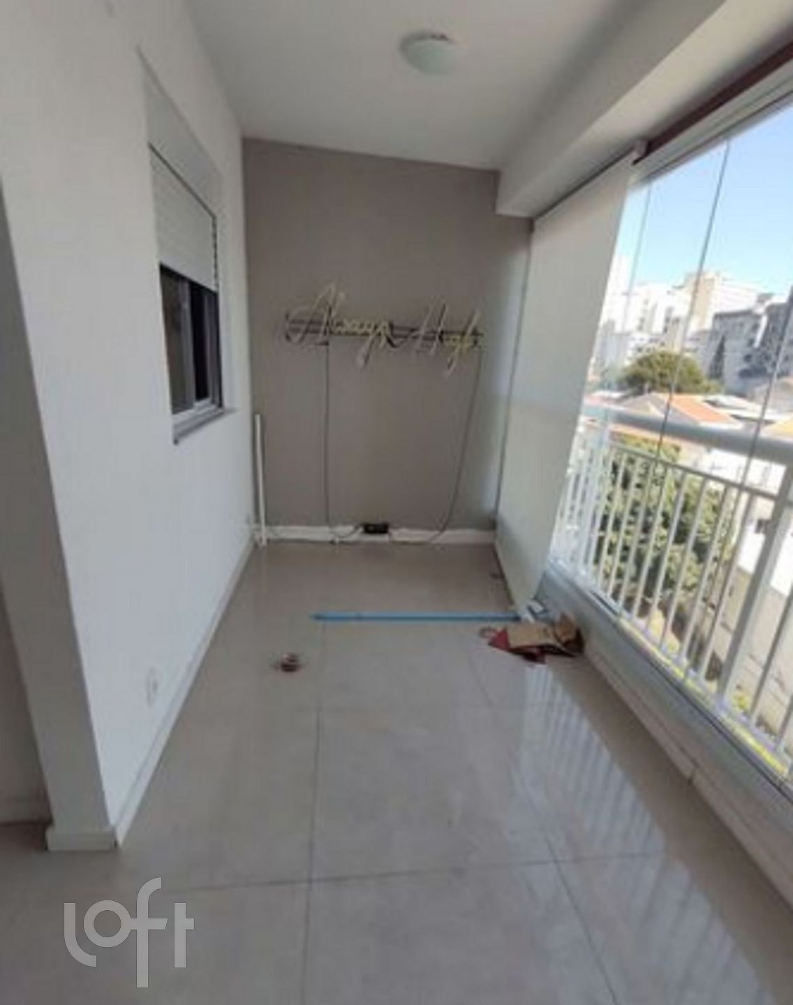 Apartamento à venda com 1 quarto, 35m² - Foto 4