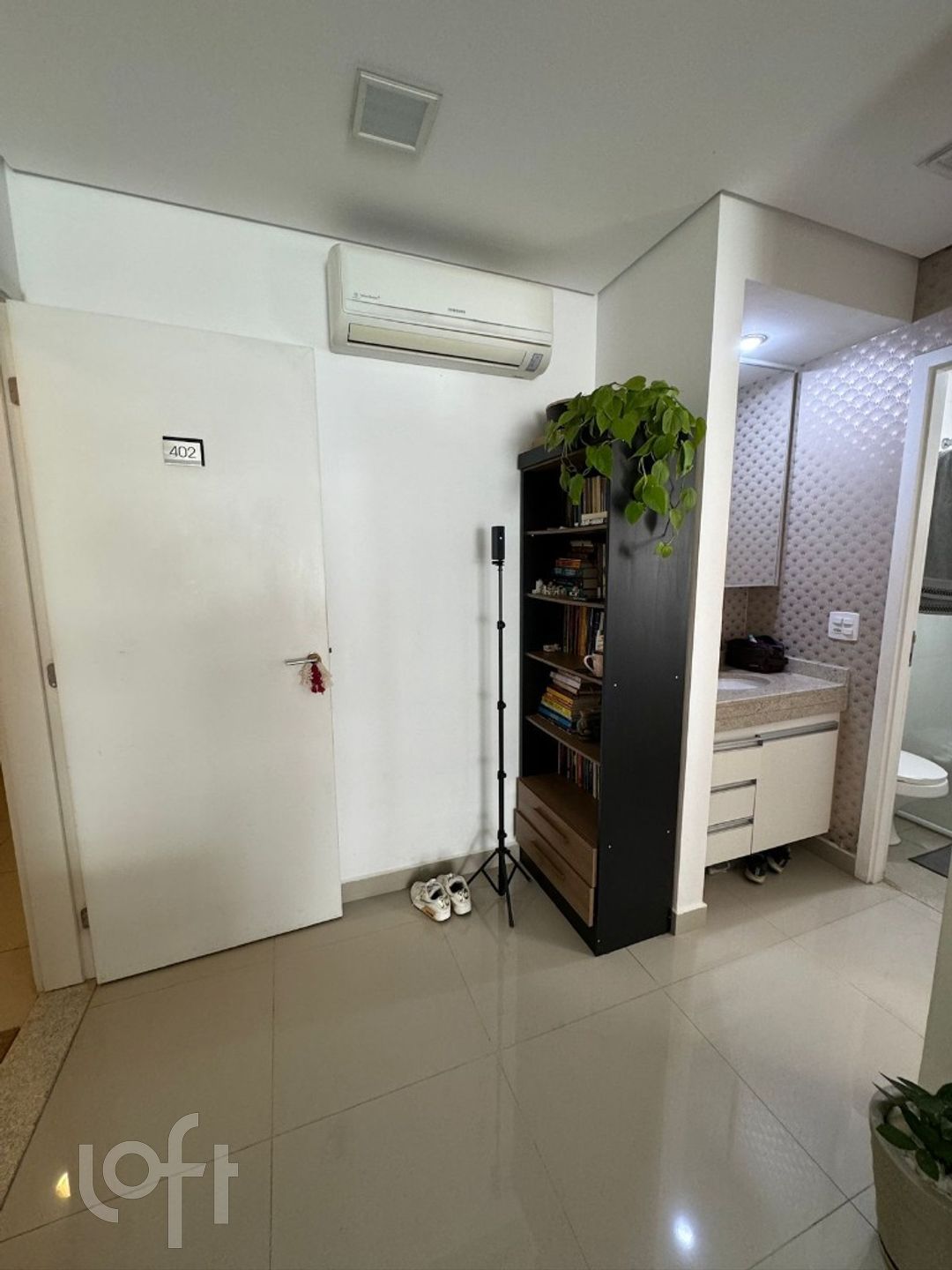 Apartamento à venda com 1 quarto, 42m² - Foto 11