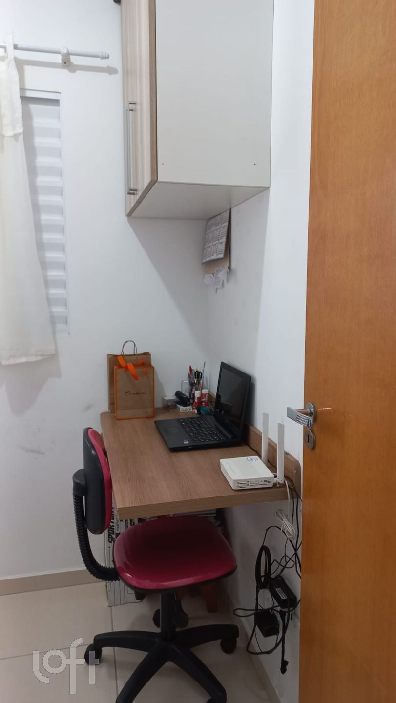 Apartamento à venda com 1 quarto, 30m² - Foto 2