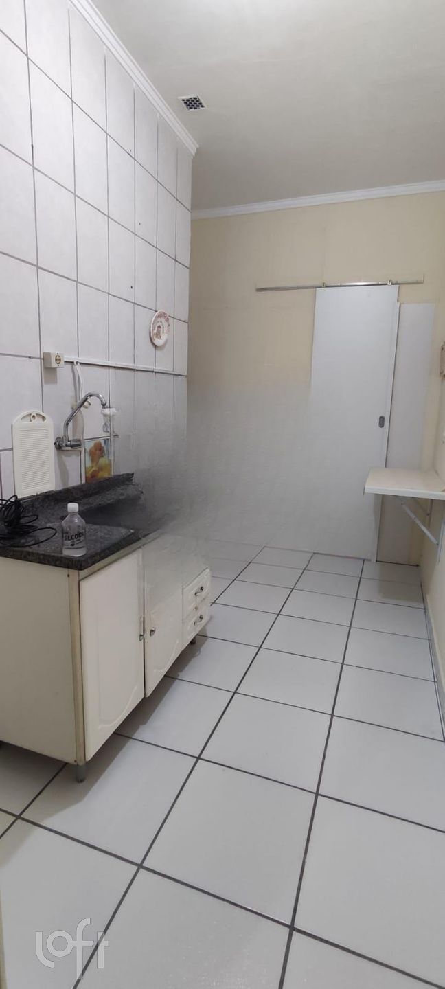 Apartamento à venda com 1 quarto, 35m² - Foto 1