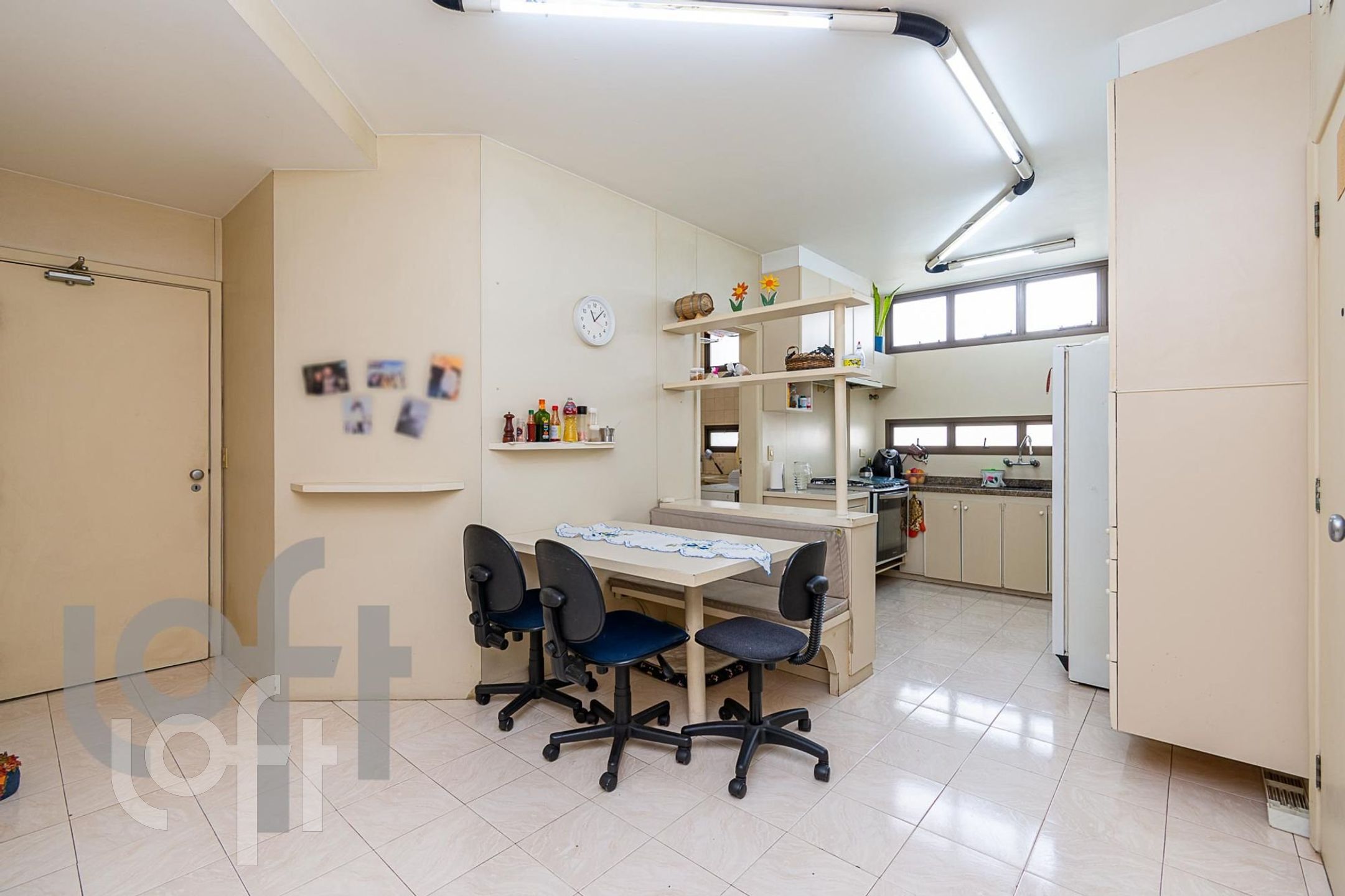 Apartamento à venda com 4 quartos, 209m² - Foto 22