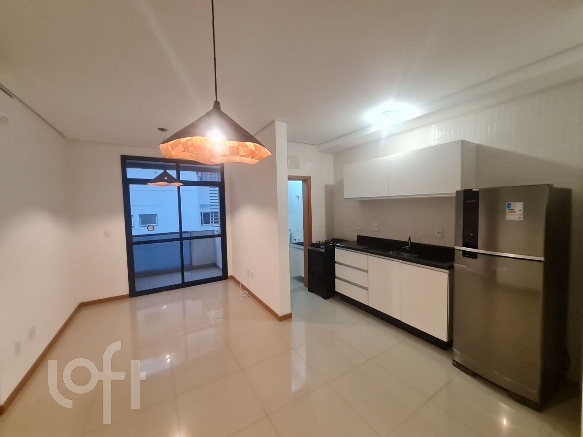 Apartamento à venda em Lagoa Pequena com 66 m², 2 quartos, 1 suíte, 1 vaga