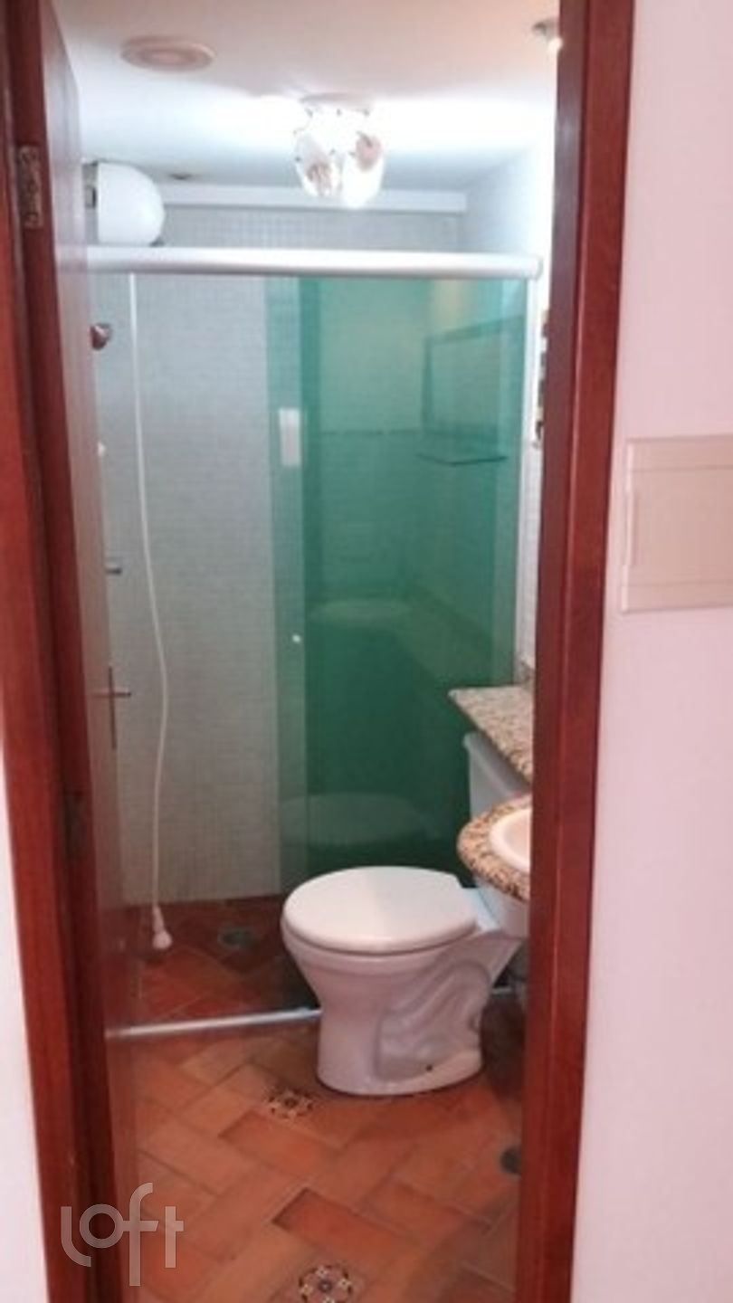 Apartamento à venda com 2 quartos, 40m² - Foto 4