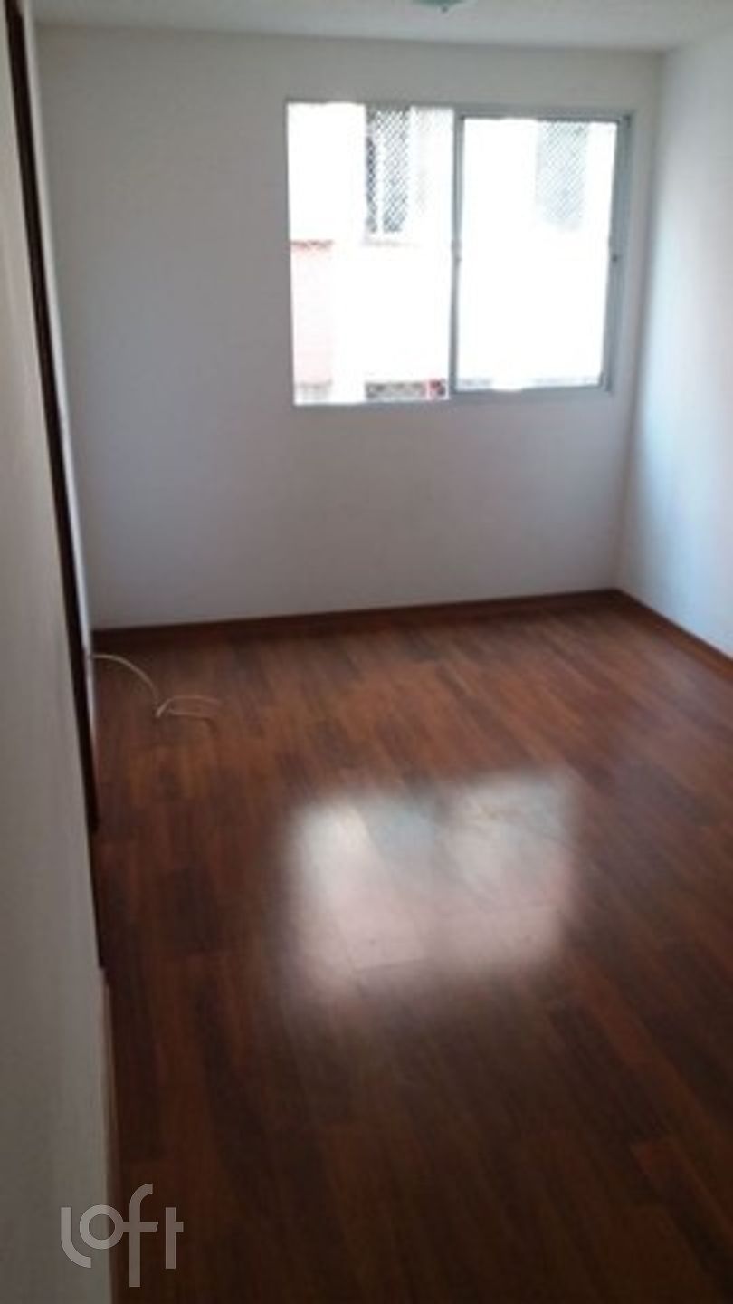 Apartamento à venda com 2 quartos, 40m² - Foto 8