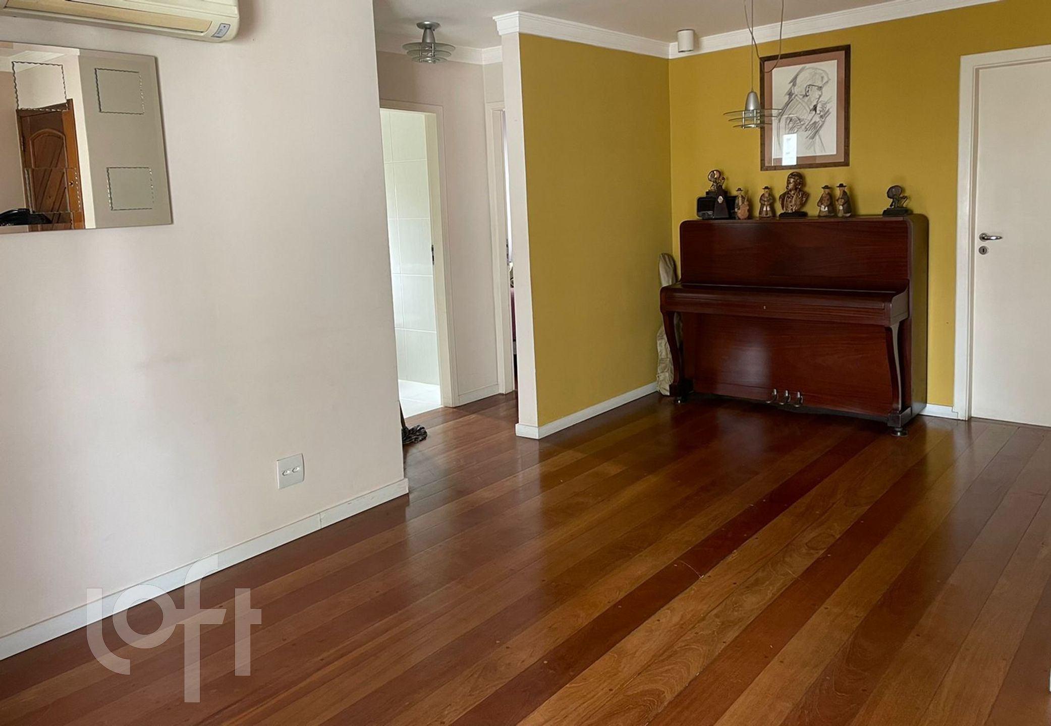 Apartamento à venda com 2 quartos, 72m² - Foto 1