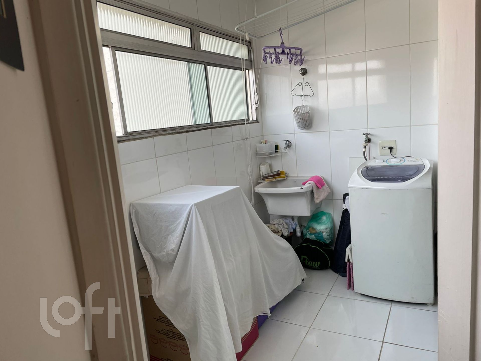 Apartamento à venda com 2 quartos, 72m² - Foto 35