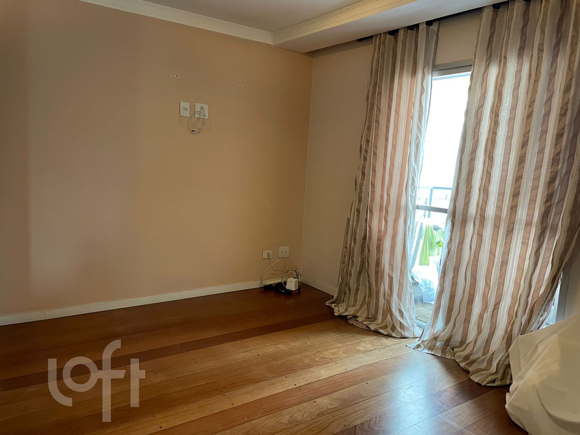 Apartamento à venda com 2 quartos, 72m² - Foto 2