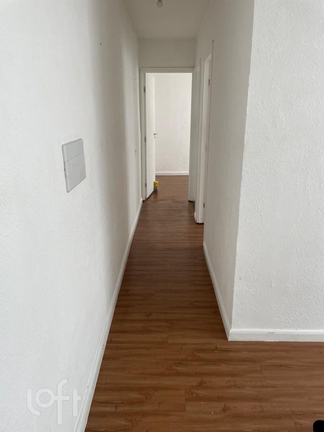 Apartamento à venda com 2 quartos, 42m² - Foto 3