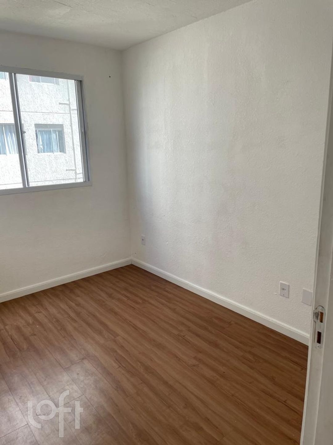 Apartamento à venda com 2 quartos, 42m² - Foto 10