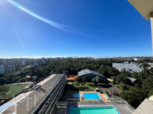 Apartamento com 87m², 3 dormitórios, 1 suíte, 2 vagas, Jardim Botânico em Porto Alegre